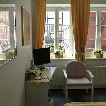 Am Hehlentor Pensión 3*