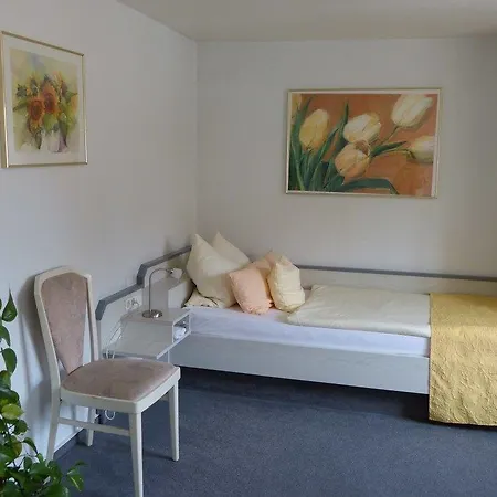 Pensión Am Hehlentor 3*